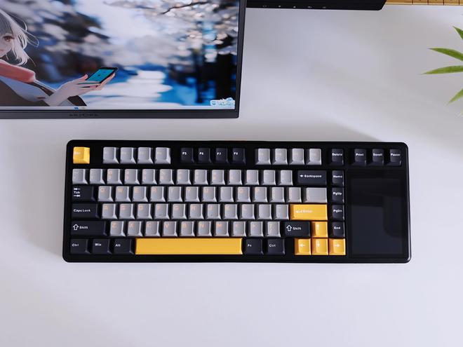 99带您解锁机械键盘新形态开元棋牌触控大屏加持狼蛛L(图5)